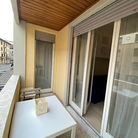 Lauren Firenze